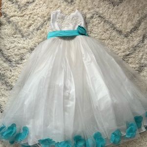 Flower girl size:5